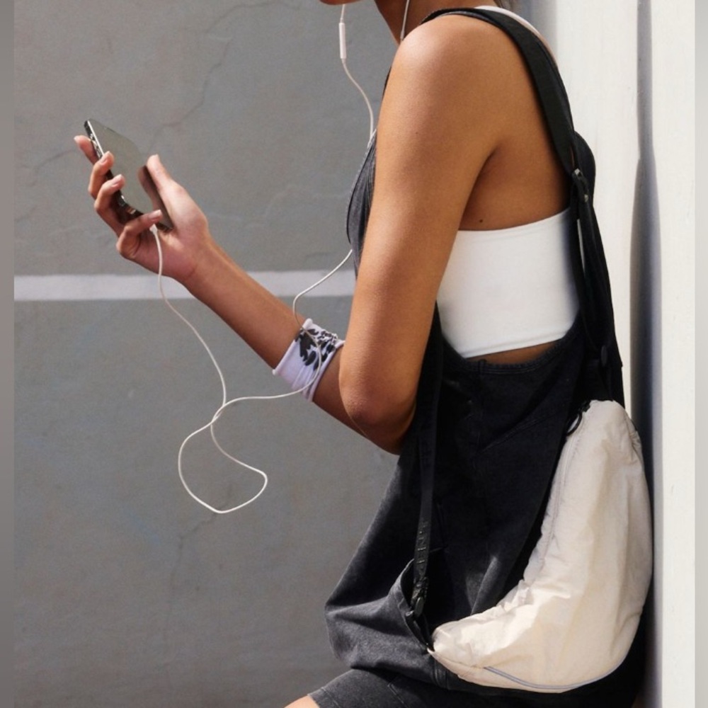 NWT Free People Bulls Eye Sling Bag In Color Mineral